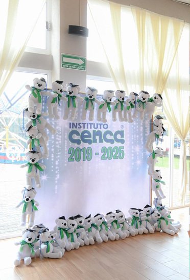 Graduación infantil en Sakura Metepec